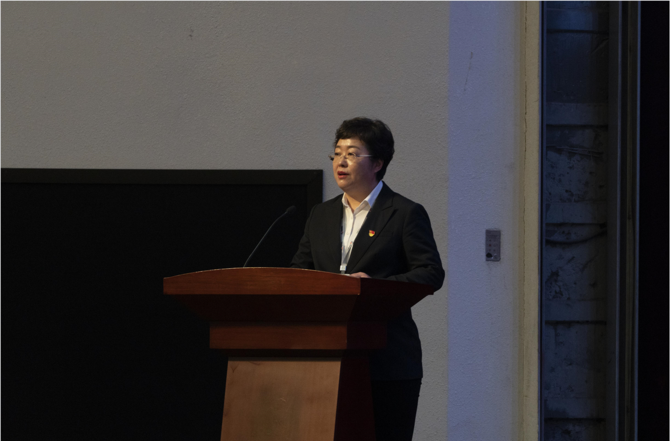 “襄盛举 聚合力 创佳绩”人生就是博集团、温泉集团、公服集团2022年表彰大会隆重举行